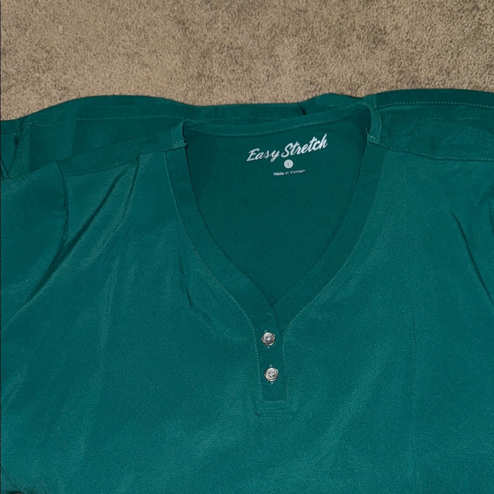 Large Easy stretch breathable scrub top